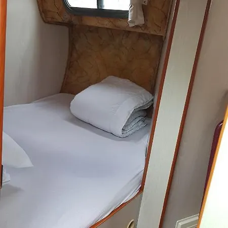 ספינת מלון Bateau 6 Personnes Sans Permis Terrasse A Quai Ou Supplement Navigation