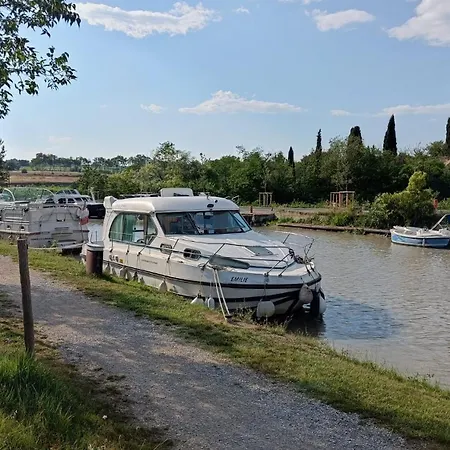 Bateau 6 Personnes Sans Permis Terrasse A Quai Ou Option Navigation 船上ホテル ベジエ
